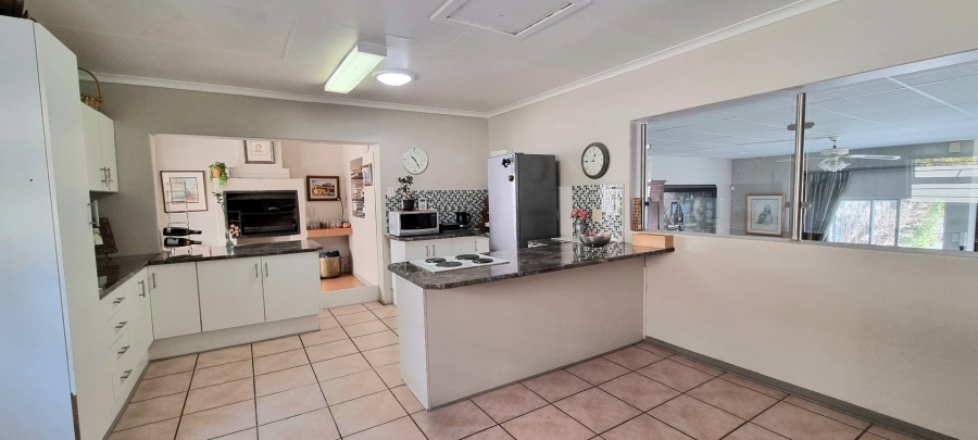 3 Bedroom Property for Sale in Helicon Heights Free State